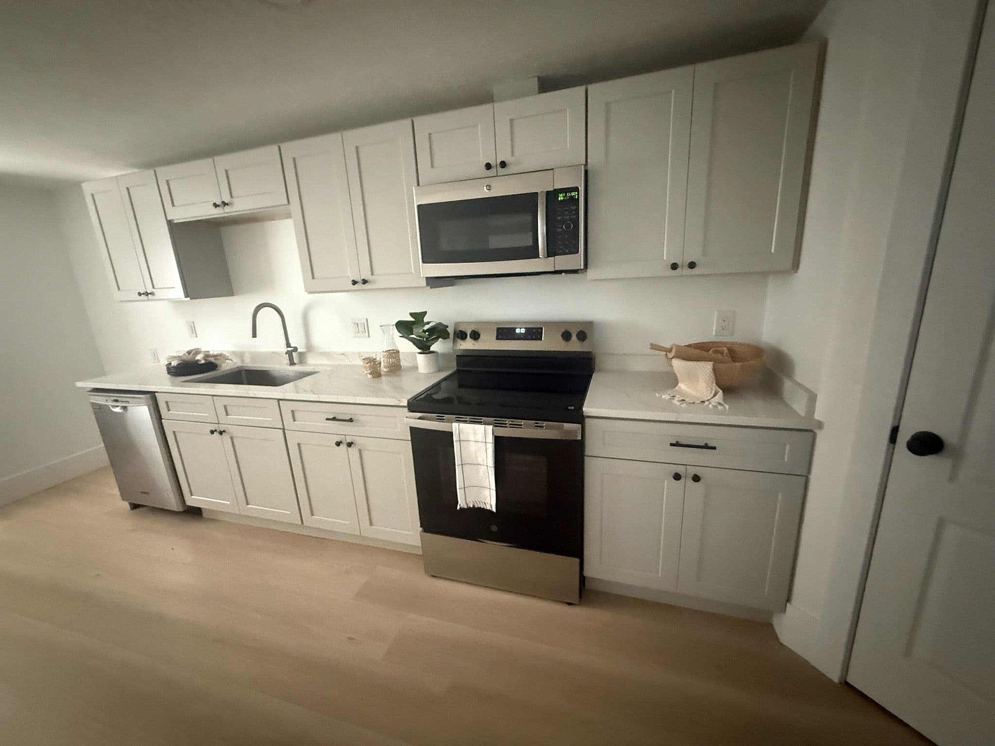 Project Modern Kitchen Renovation in American Fork image