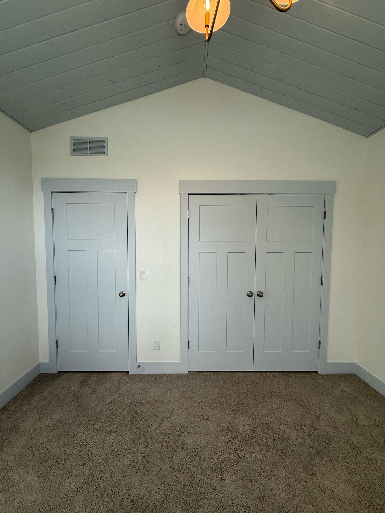 Home Renovation Success with Vaulted Ceilings