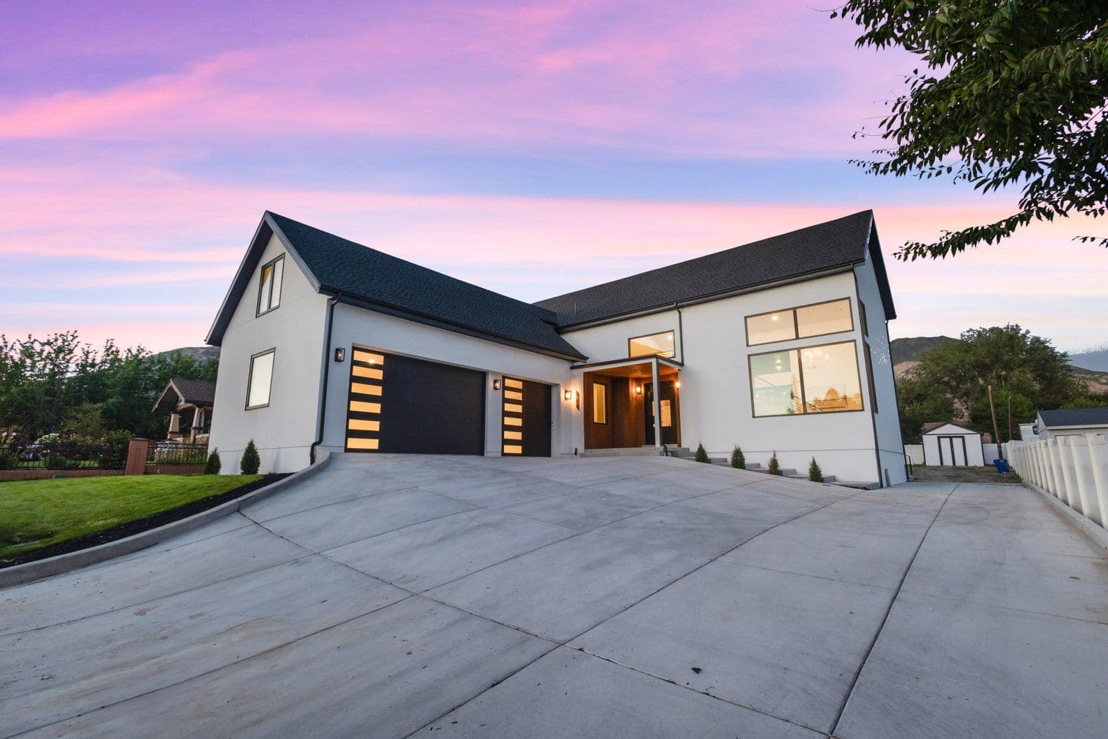 Project Modern Two-Story Masterpiece in Pleasant Grove image